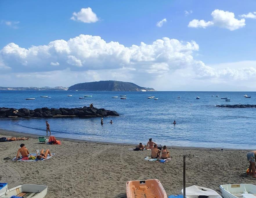 Beach House Ischia Luaran gambar