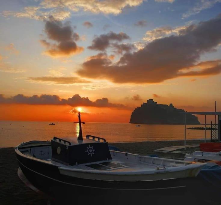 Beach House Ischia Luaran gambar